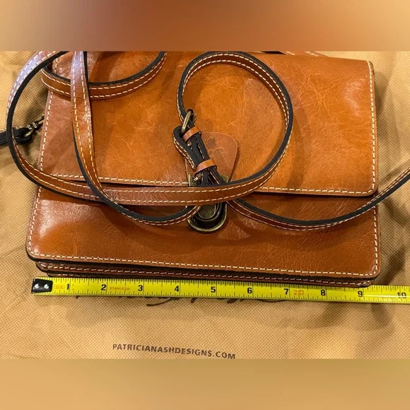 Patricia Nash Laurentina Crossbody - Picture 2 of 12